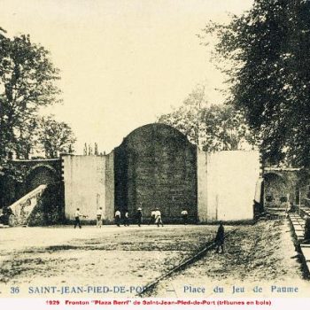 1929_fronton_Plaza_Berri